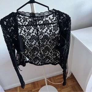 I AM GIA - Black Floral Longsleeve